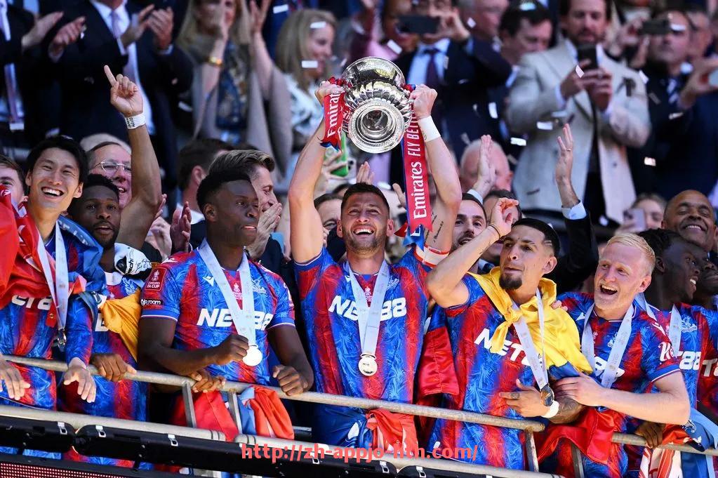 HTH华体会APP下载-世俱杯比赛场地曝光：2025年各主体育场设计与容量数据